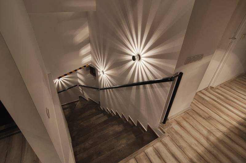 Свет на лестнице