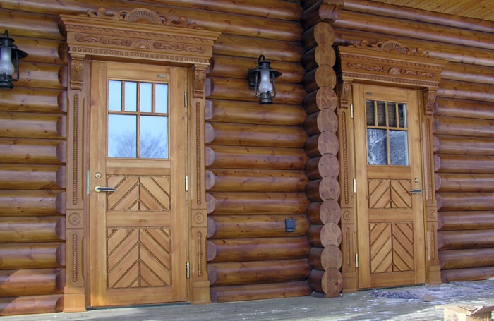 Популярные породы древесины для дверей