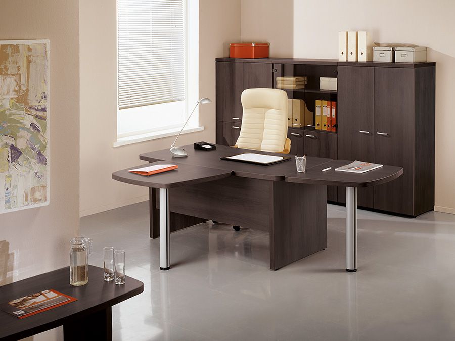 Что отличает офисную мебель?